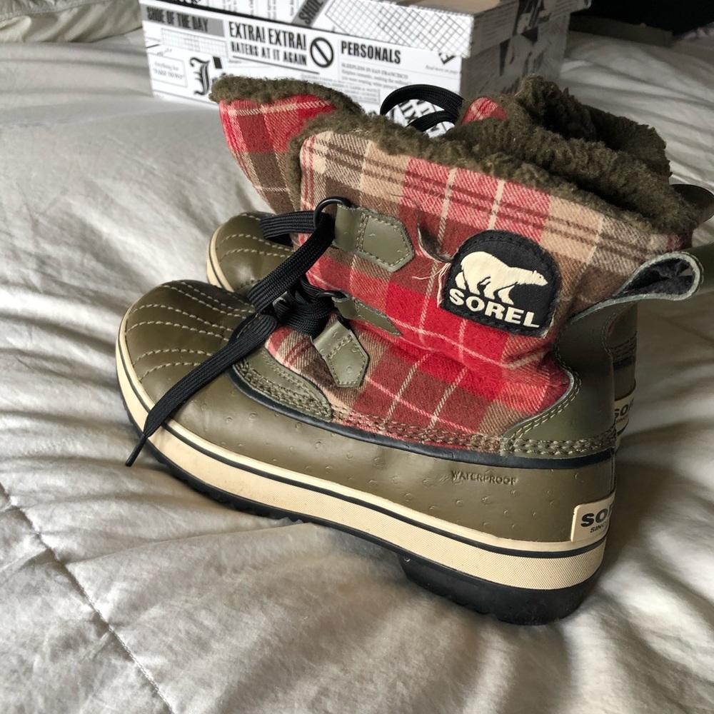 Sorel snow boots